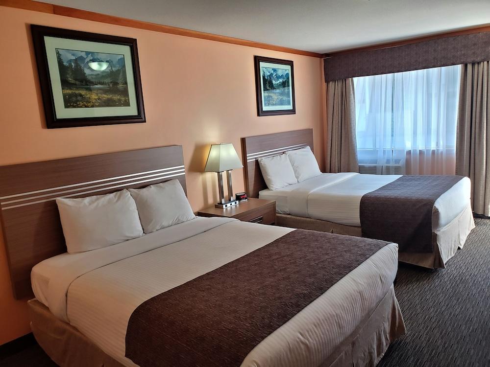 Travelodge By Wyndham Golden Sportsman Lodge Exteriör bild